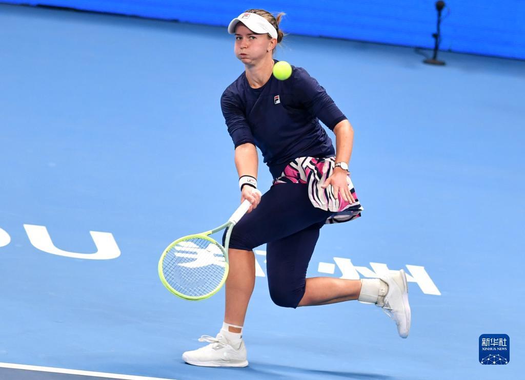 也显示出奋 也显示出奋