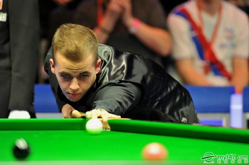 赛事初期 赛事初期