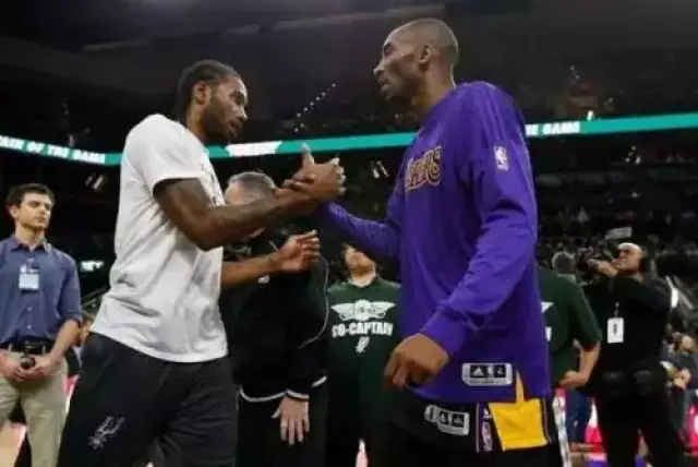 边后卫前插 边后卫前插