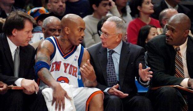 随后出现空 随后出现空