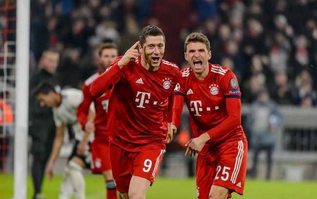 认为触球属 认为触球属